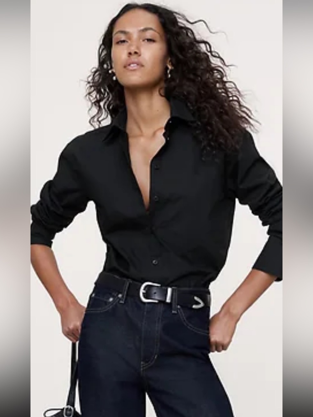 Banana Republic Black Women's Blouse - Classic long Sleeve